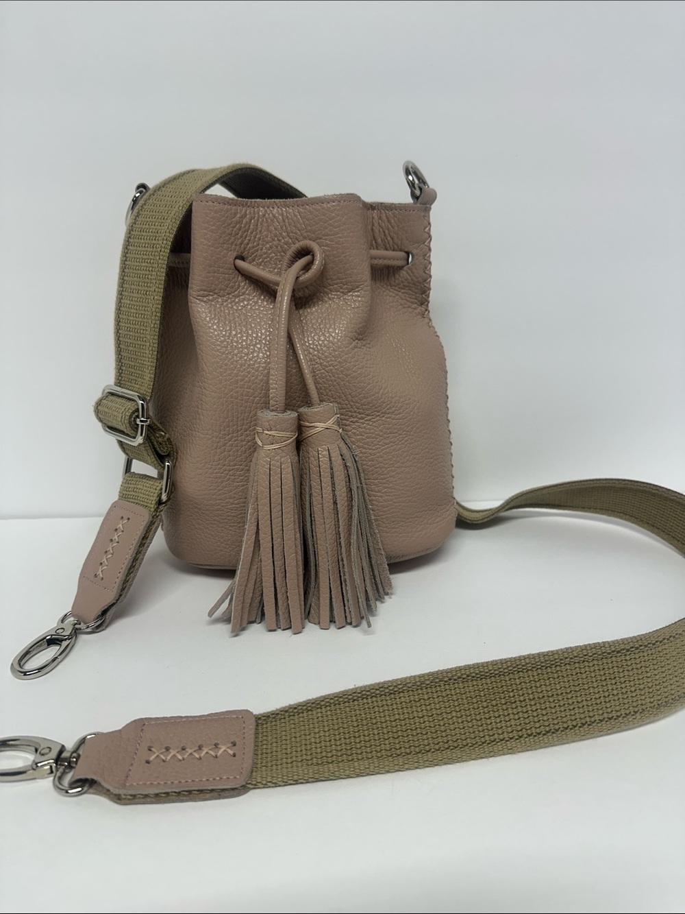 Ciel Pebbled leather pale pink bucket Bag Handmade in Greece